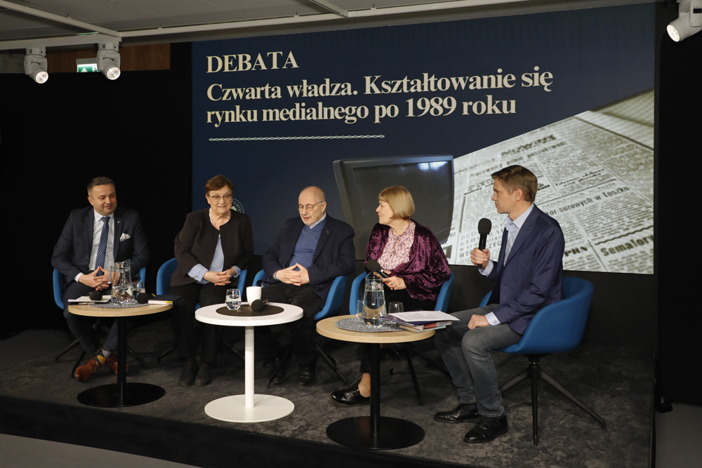 „Czwarta władza. Kształtowanie się rynku medialnego po 1989 roku". Dyskusja z ekspertami o mediach – 18 marca 2025. Fot. Piotr Życieński (IPN)