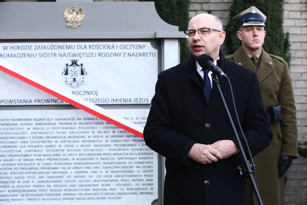 W Warszawie upamiętniliśmy siostry nazaretanki. Na zdj. zastępca prezesa IPN dr Mateusz Szpytma – 22 marca 2025. Fot. Sławek Kasper (IPN)