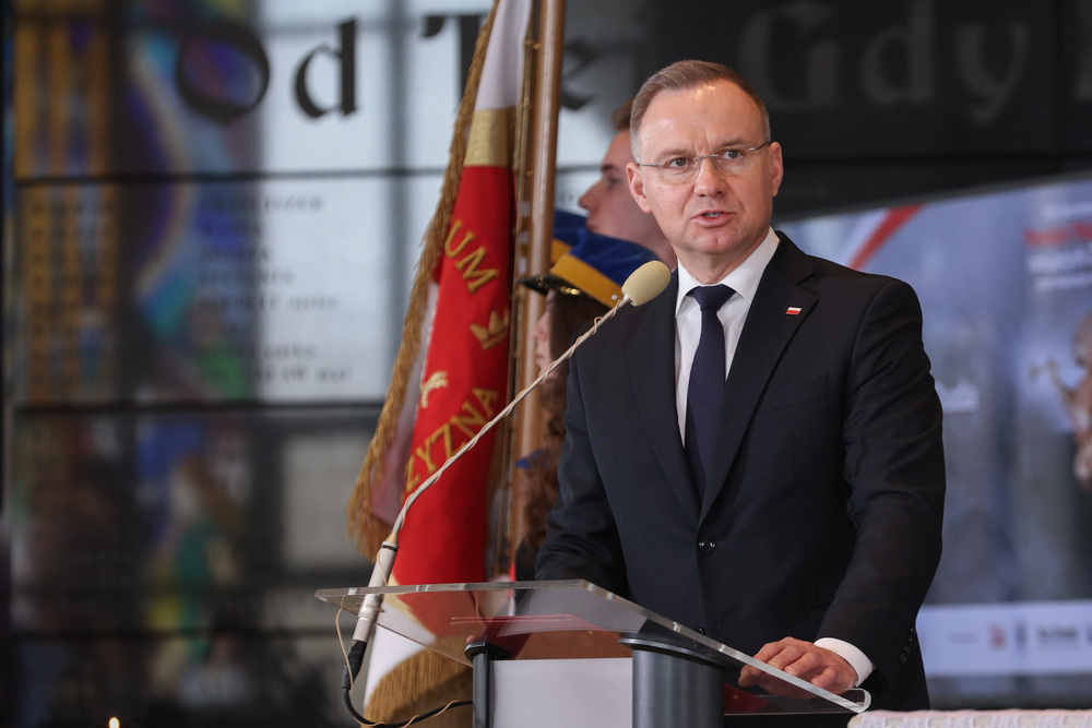 Oddaliśmy hołd Polakom ratującym Żydów. Na zdj. Prezydent RP Andrzej Duda – Toruń, 24 marca 2025. Fot. Mikołaj Bujak (IPN)