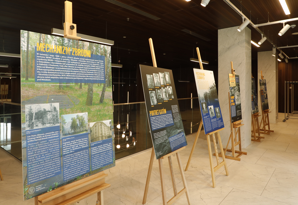 Wystawa czasowa „Zbrodnia Katyńska 1940. Zagłada polskich elit” w Centralnym Przystanku Historia IPN im. Lecha Kaczyńskiego w Warszawie – 1–30 kwietnia 2025. Fot. Piotr Życieński (IPN)