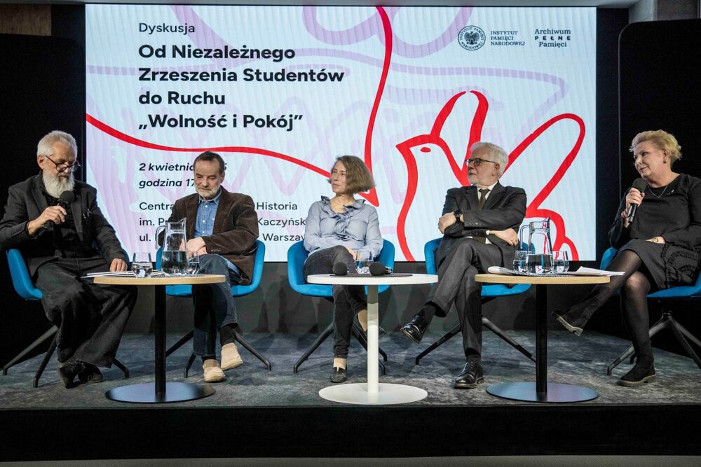 Dyskusja „Od Niezależnego Zrzeszenia Studentów do Ruchu »Wolność i Pokój«” – Warszawa, 2 kwietnia 2025. Fot. Katarzyna Adamów (IPN)