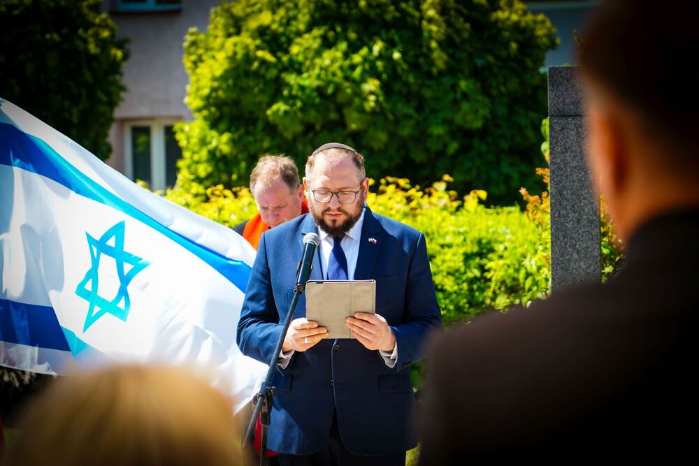 Odsłonięcie pomnika „Macewa Pamięci” – Góra Kalwaria, 15 maja 2024. Fot. Mateusz Niegowski (IPN)