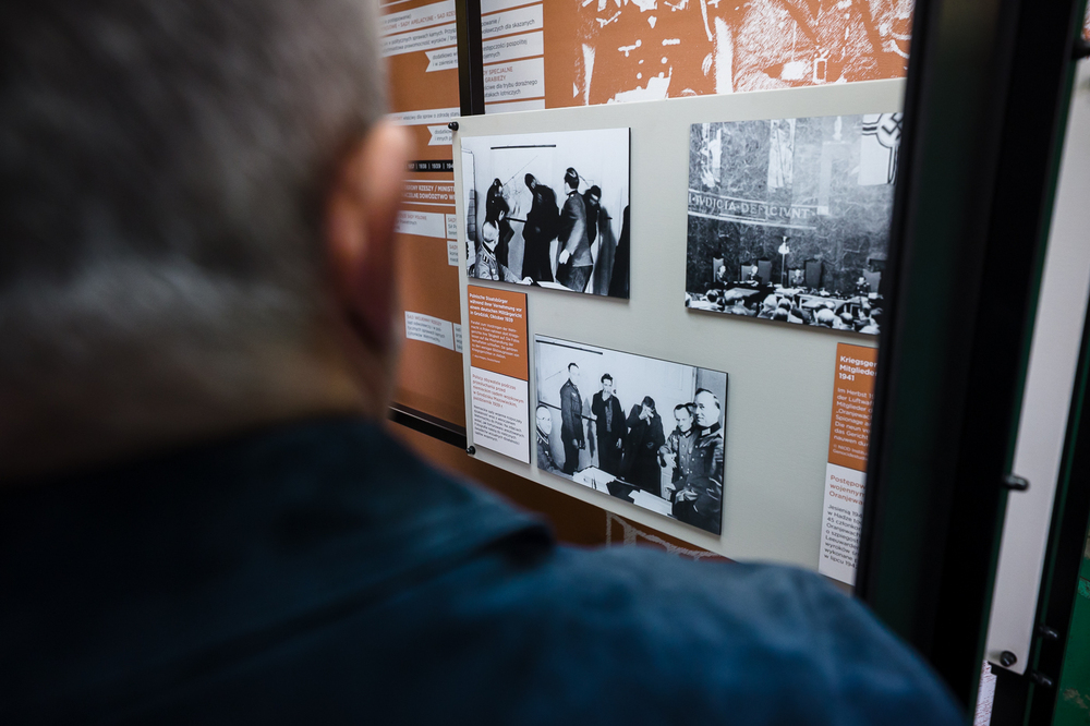 Prezentacja wystawy „Sąd Wojenny Rzeszy w latach 1936–1945. Narodowosocjalistyczne sądownictwo wojskowe i walka z ruchem oporu w Europie” – Warszawa, 9 kwietnia 2025. Fot. Sławek Kasper (IPN)