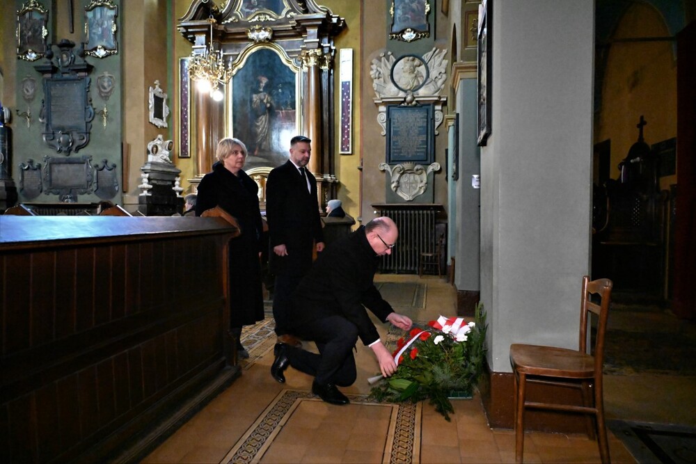 Uczciliśmy pamięć ofiar katastrofy smoleńskiej – Kraków, 10 kwietnia 2025. Fot. Żaneta Wierzgacz (IPN)