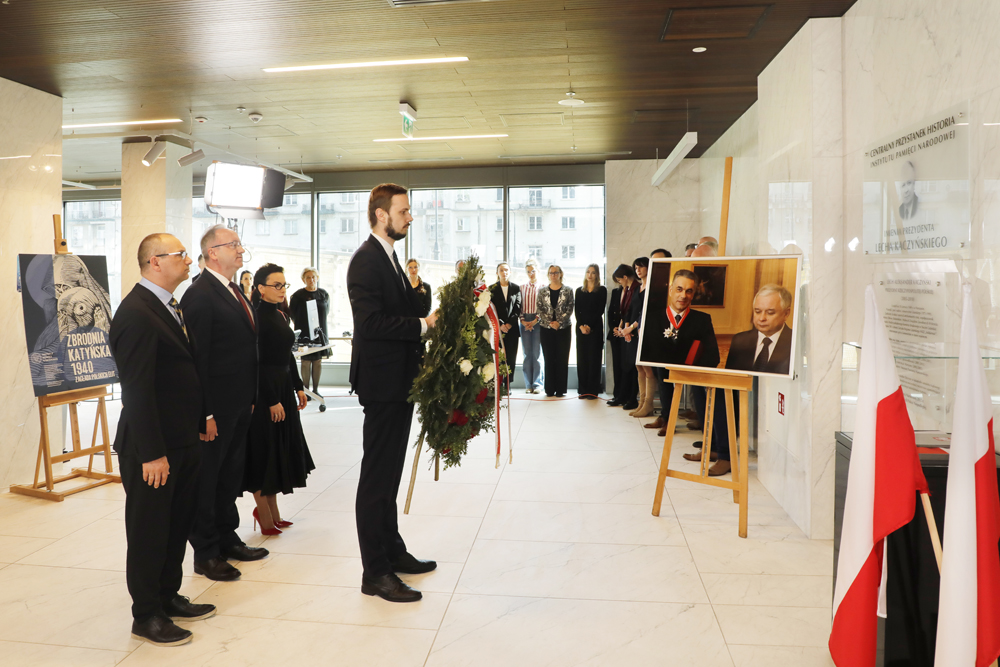 Uczciliśmy pamięć ofiar katastrofy smoleńskiej – Warszawa, 10 kwietnia 2025. Fot. Piotr Życieński (IPN)