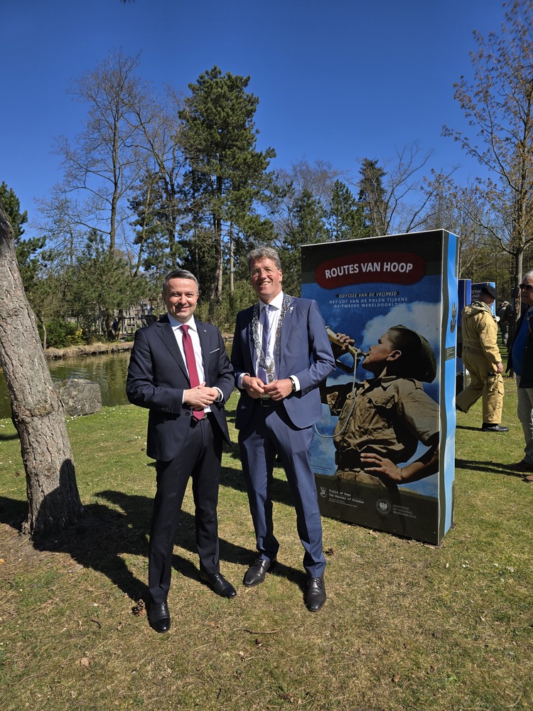 W Holandii otworzyliśmy wystawę„Szlaki nadziei. Odyseja wolności” – Emmen, 8 kwietnia 2025. Fot. IPN