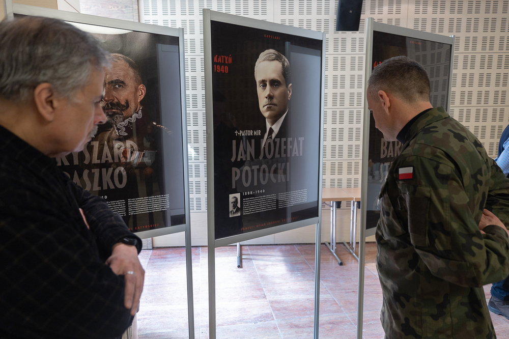 Uroczystości upamiętniające ofiary Zbrodni Katyńskiej – Warszawa, 12 kwietnia 2025. Fot. Sławek Kasper (IPN)