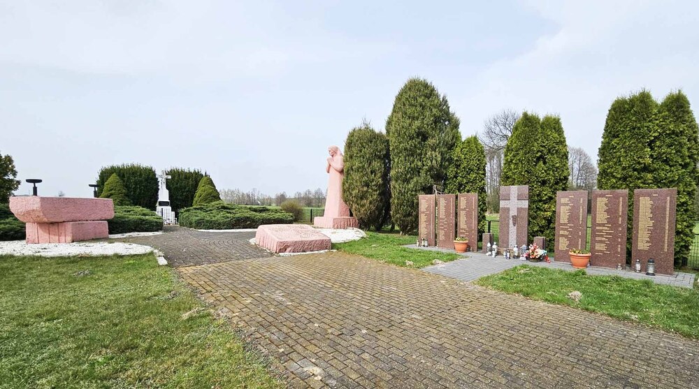 Miejsce Pamięci pomordowanych w Józefowie Dużym 14 kwietnia 1940 r., stan obecny (fot. AIPN)