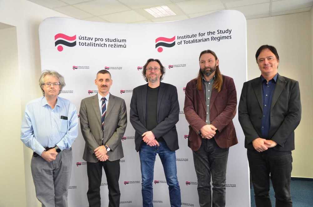 Prof. Mirosław Szumiło powołany do Rady Naukowej Instytutu Badania Reżimów Totalitarnych (ÚSTR) w Pradze. Fot. ÚSTR/Martin Vacek.