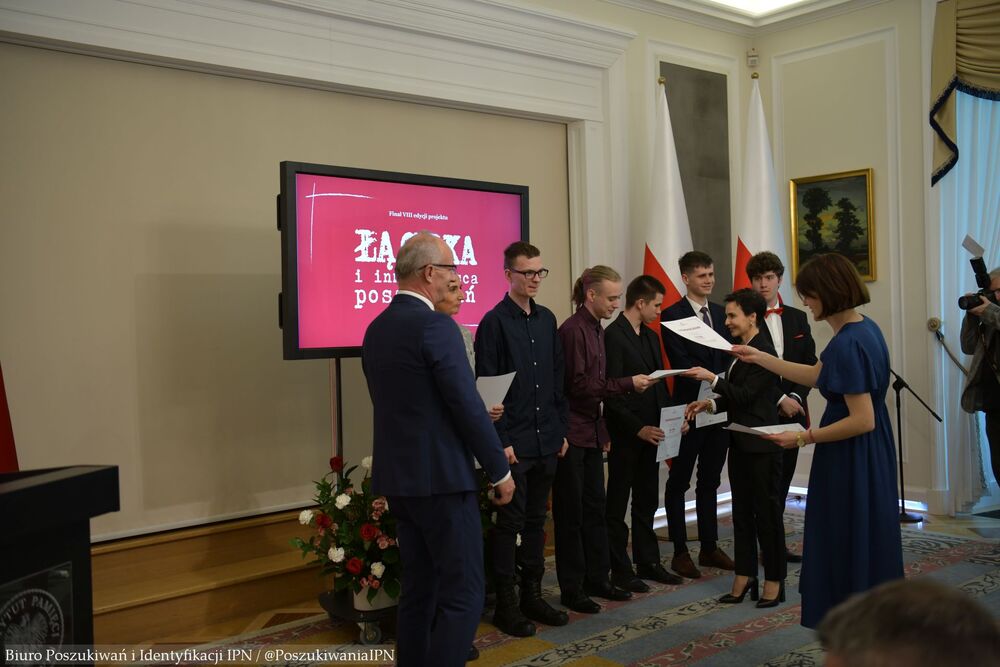 Gala finałowa VIII edycji projektu edukacyjnego „Łączka i inne miejsca poszukiwań” – Warszawa, 23 kwietnia 2025. Fot. Biuro Poszukiwań i Identyfikacji IPN