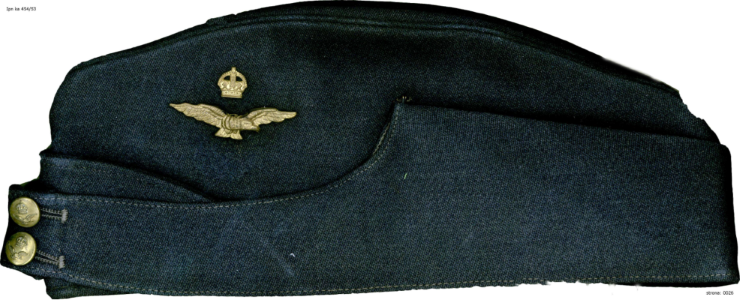 Furażerka typu brytyjskiego w wersji dla RAF