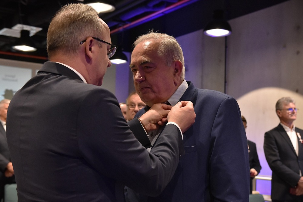 Uroczystość wręczenia odznaczeń państwowych działaczom opozycji antykomunistycznej z lat 1956–1989 – Szczecin, 28 maja 2025. Fot. Marcin Manowski (IPN)