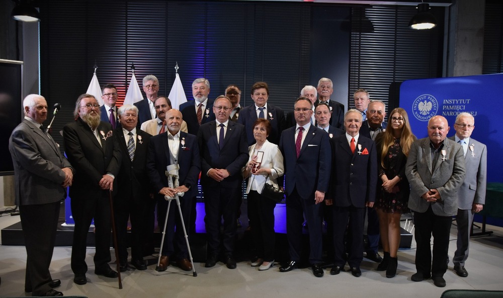 Uroczystość wręczenia odznaczeń państwowych działaczom opozycji antykomunistycznej z lat 1956–1989 – Szczecin, 28 maja 2025. Fot. Marcin Manowski (IPN)