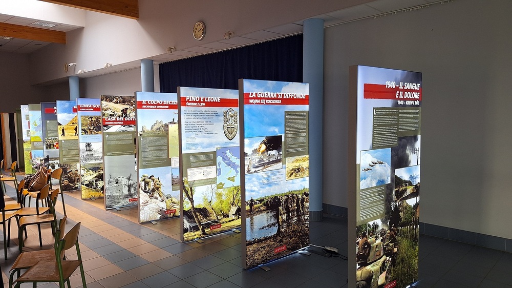 Otwarcie wystawy „Szlaki Nadziei. Odyseja Wolności” w Józefowie – 30 maja 2025. Fot. Sławomir Bardski (IPN)