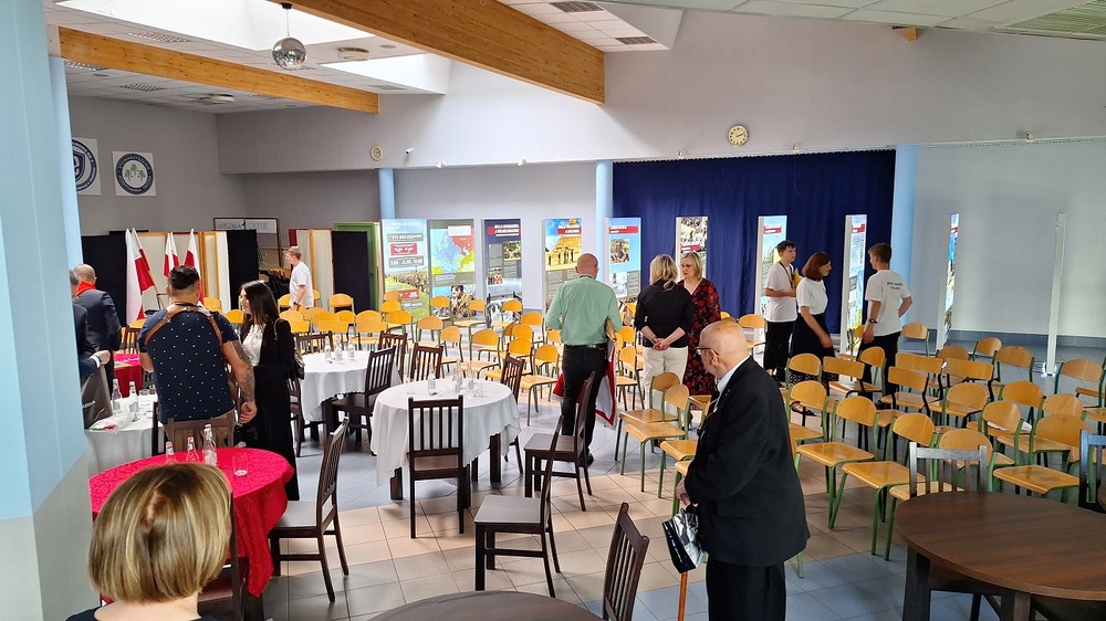 Otwarcie wystawy „Szlaki Nadziei. Odyseja Wolności” w Józefowie – 30 maja 2025. Fot. Sławomir Bardski (IPN)