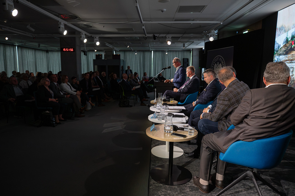 Międzynarodowa konferencja naukowa: „Archiwa i pamięć. Współczesne wykorzystanie zbiorów archiwalnych byłego komunistycznego aparatu represji” – Warszawa, 11 czerwca 2025. Fot. Krzysztof Kapłon (IPN)