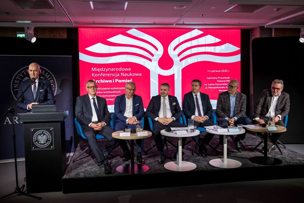 Międzynarodowa konferencja naukowa: „Archiwa i pamięć. Współczesne wykorzystanie zbiorów archiwalnych byłego komunistycznego aparatu represji” – Warszawa, 11 czerwca 2025. Fot. Katarzyna Adamów (IPN)