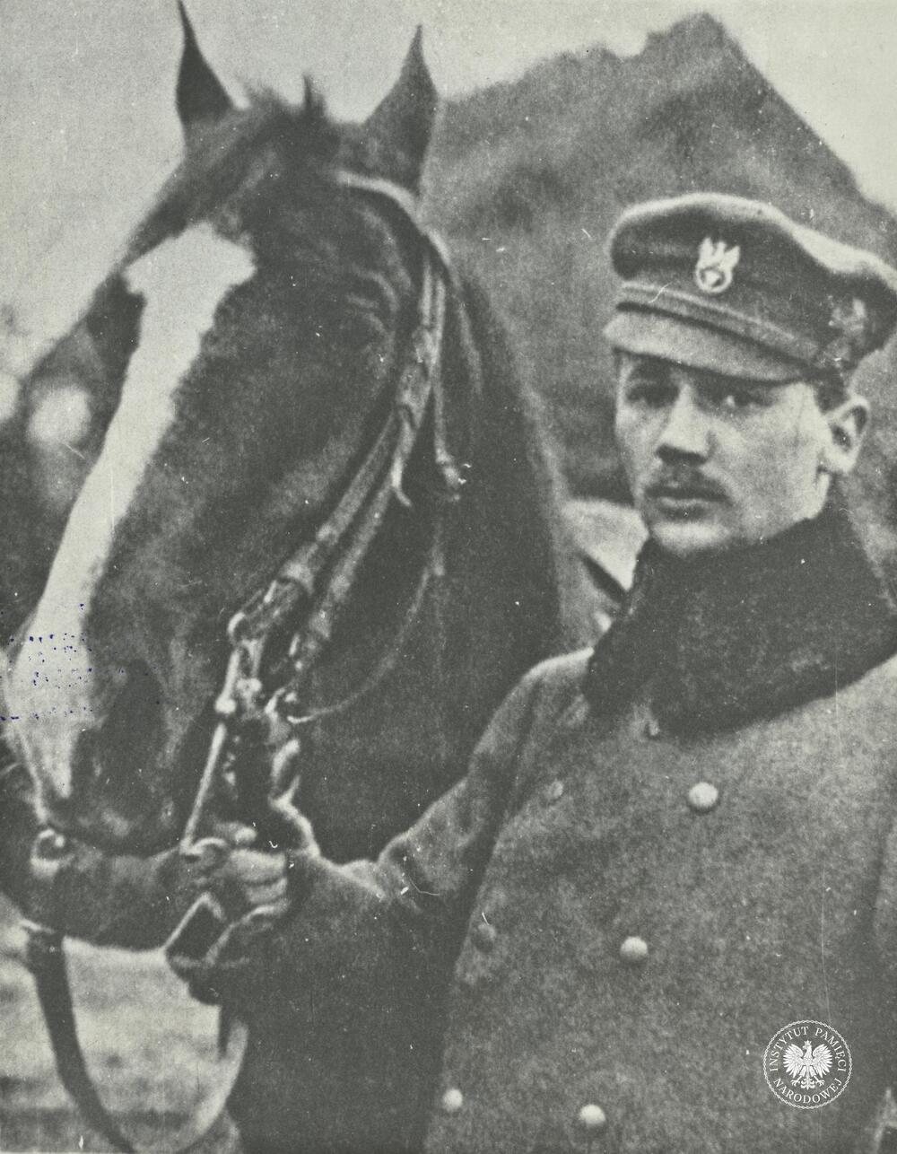 Major Tadeusz Wyrwa-Furgalski z I Brygady Legionów na froncie wschodnim nad rzeką Stochód. Fot. IPN