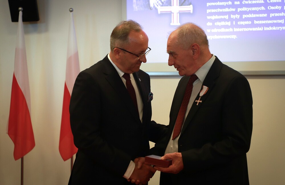 Uroczystość wręczenia działaczom opozycji antykomunistycznej Krzyży Wolności i Solidarności – 12 czerwca 2025. Fot. Paula Prudziłowicz (IPN)