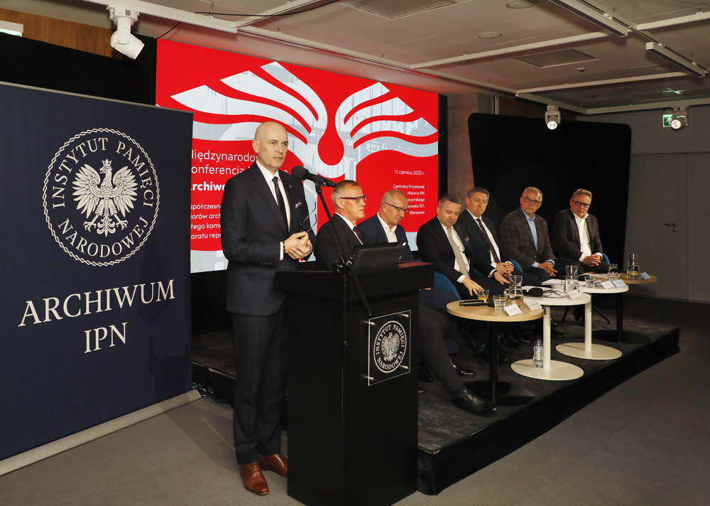 Międzynarodowa konferencja naukowa: „Archiwa i pamięć. Współczesne wykorzystanie zbiorów archiwalnych byłego komunistycznego aparatu represji” –  Warszawa, 11 czerwca 2025. Fot. Piotr Życieński (IPN)