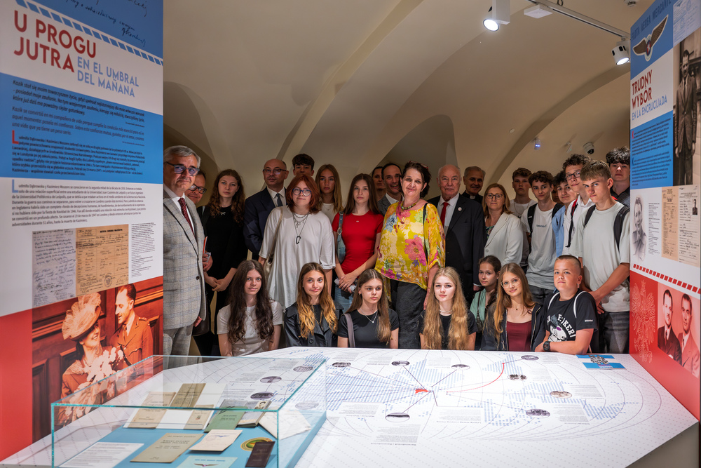 „Droga i dziedzictwo. Dzieje rodziny Moszoro / Camino y Legado. Historia de la Familia Moszoro” – wystawa Archiwum IPN na Jasnej Górze – Częstochowa, 16 czerwca 2025. Fot. Krzysztof Łojko (IPN)