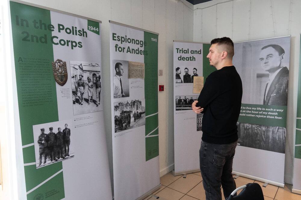 Obchody Narodowego Dnia Pamięci Ofiar Niemieckich Nazistowskich Obozów Koncentracyjnych i Obozów Zagłady – Sheffield, 14 czerwca 2025. Fot. Green Light Family Support – Sheffield