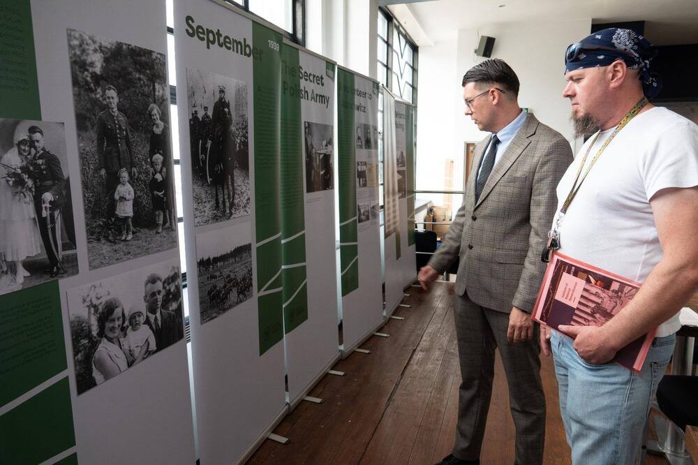 Obchody Narodowego Dnia Pamięci Ofiar Niemieckich Nazistowskich Obozów Koncentracyjnych i Obozów Zagłady – Sheffield, 14 czerwca 2025. Fot. Green Light Family Support – Sheffield