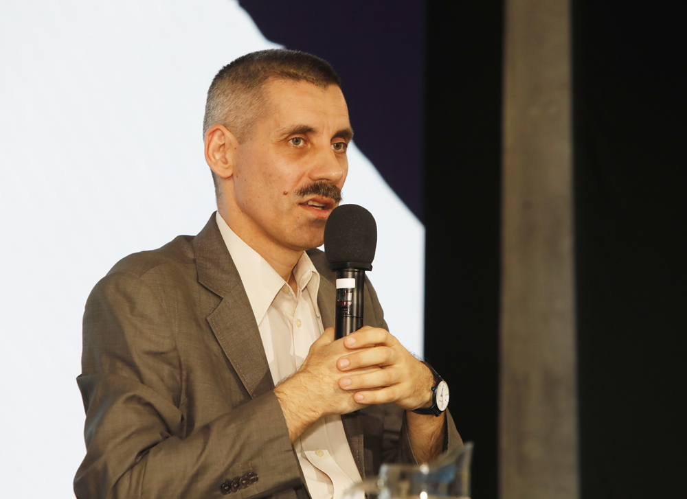 „Sowieckie bezpieczniki – moskiewska kontrola nad Polską ludową” – spotkanie otwarte z cyklu „Filary systemu”. Na zdj. prof. dr hab. Mirosław Szumiło – Warszawa, 24 czerwca 2025 r. Fot. Piotr Życieński (IPN)