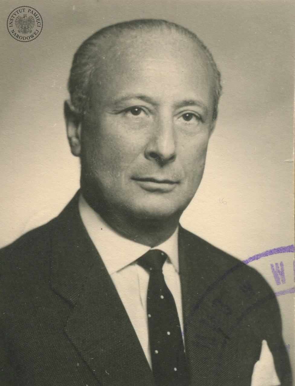 Zdjęcie z akt paszportowych Władysława Szpilmana, 13 IV 1966 r. (fot. z zasobu IPN)