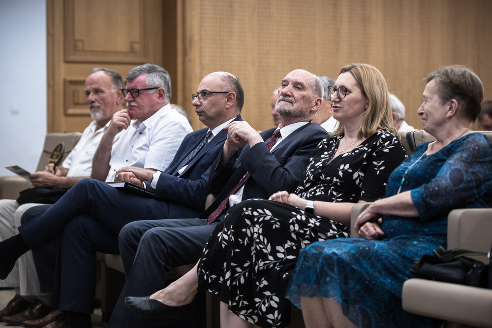 Dyskusja o albumie „Stanisław Mierzwa 1905–1985” – Warszawa, 3 lipca 2025. Fot. Sławek Kasper (IPN)