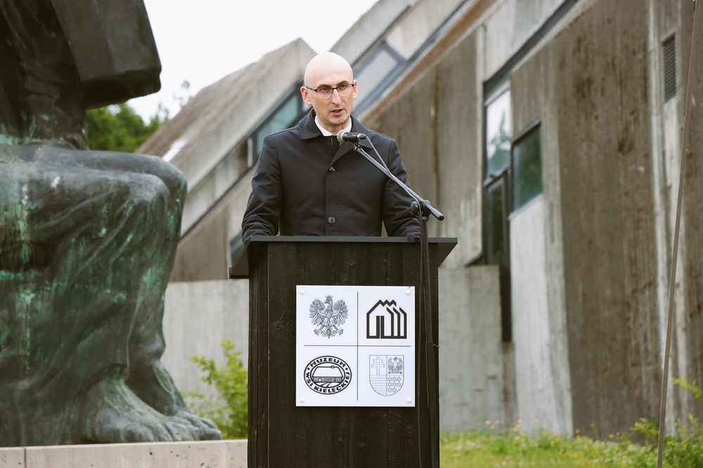 82. rocznica pacyfikacji Michniowa – 12 lipca 2025. Na zdj. Naczelnik Delegatury Instytutu Pamięci Narodowej w Kielcach dr Robert Piwko. Fot. Dariusz Skrzyniarz (IPN)