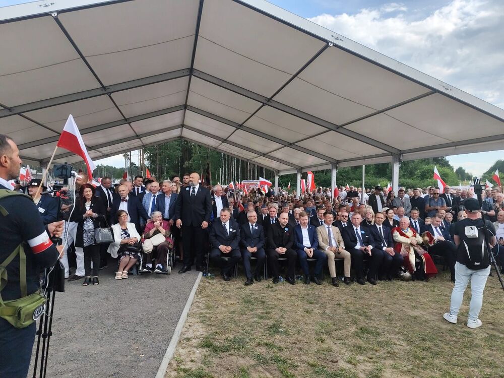 W Domostawie upamiętniliśmy ofiary Zbrodni Wołyńskiej – 12 lipca 2025. Fot. Hubert Bury (IPN)