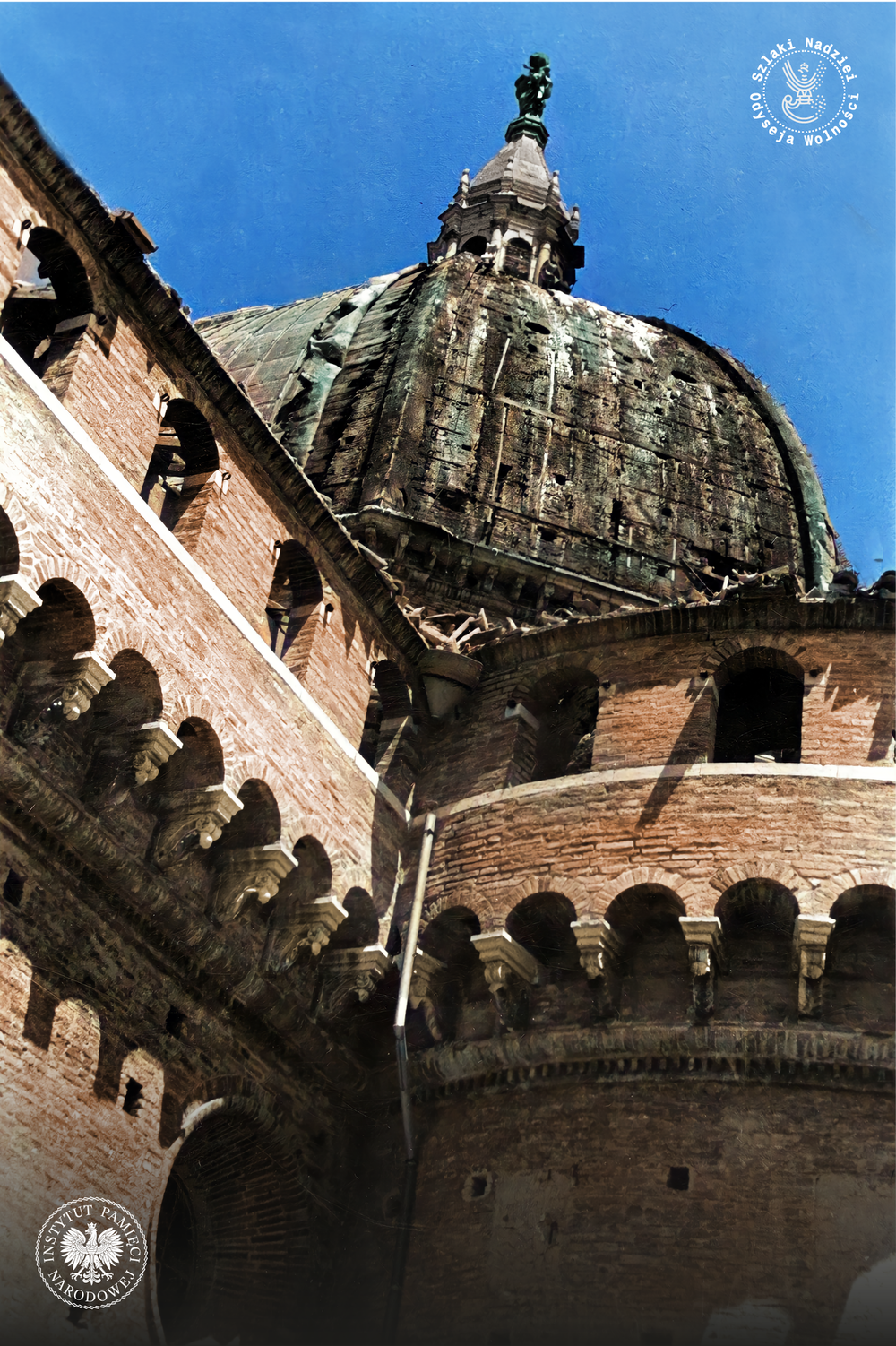 Spalona kopuła bazyliki Santa Casa di Loreto, lipiec 1944 r. (fot. NAC)