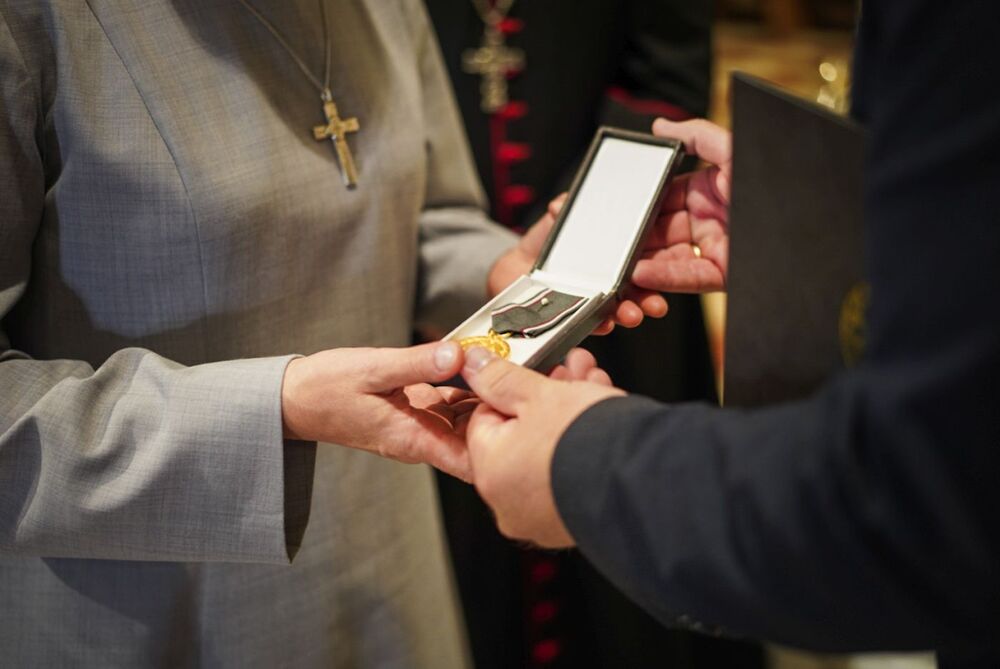 Uroczystość wręczenia medalu IPN „Reipublicae Memoriae Meritum” siostrom nazaretankom – Loreto, 17 lipca 2025. Fot. Mateusz Niegowski (IPN)