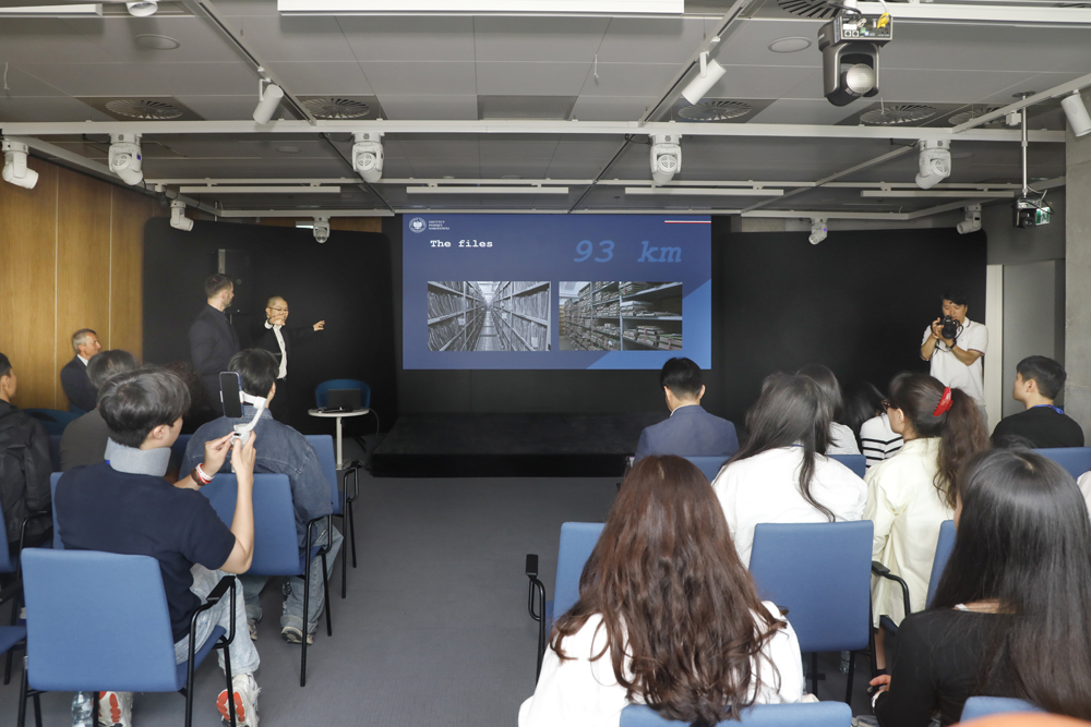 Przedstawiciele Korei Południowej pod egidą koreańskiego Ministerstwa Unifikacji z wizytą w IPN – Warszawa, 18 lipca 2025. Fot. Piotr Życieński (IPN)