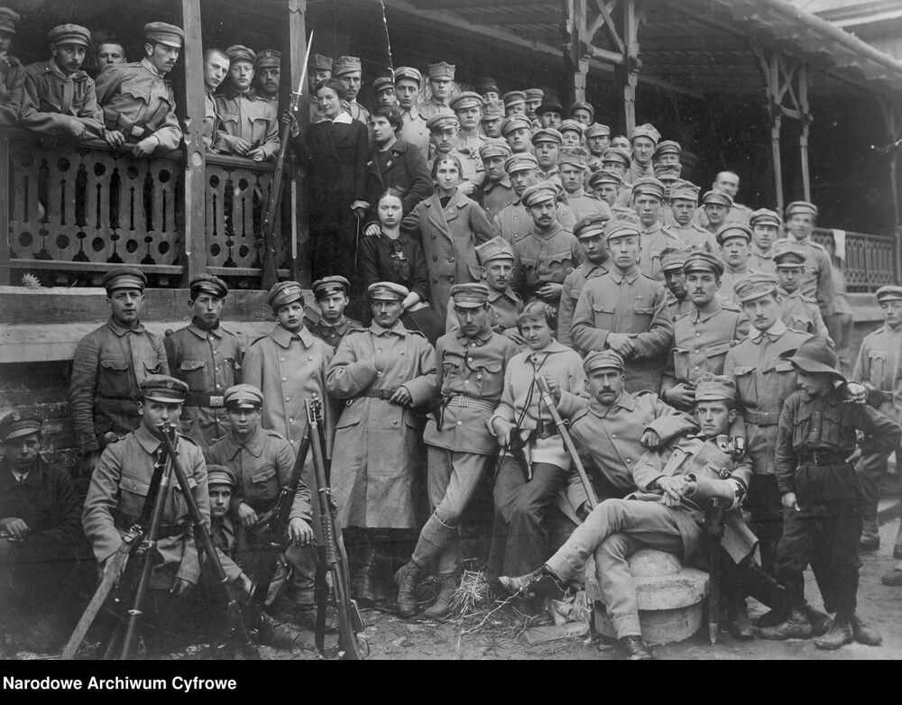 Strzelcy na krakowskich Oleandrach, sierpień 1914. Fot. NAC