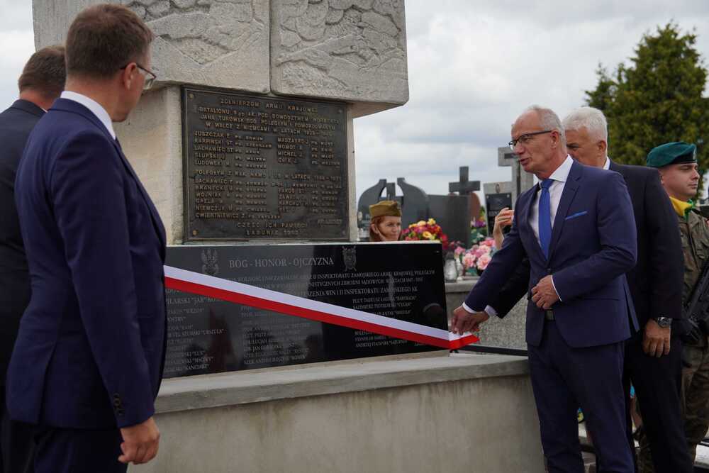 Uroczystości patriotyczne w Łabuniach – 28 lipca 2025. Fot. Dominik Borek (IPN)