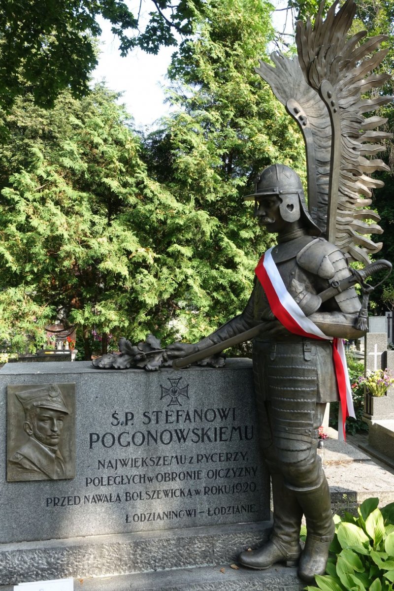 Grób Stefana Pogonowskiego na Starym Cmentarzu w Łodzi Fot. IPN