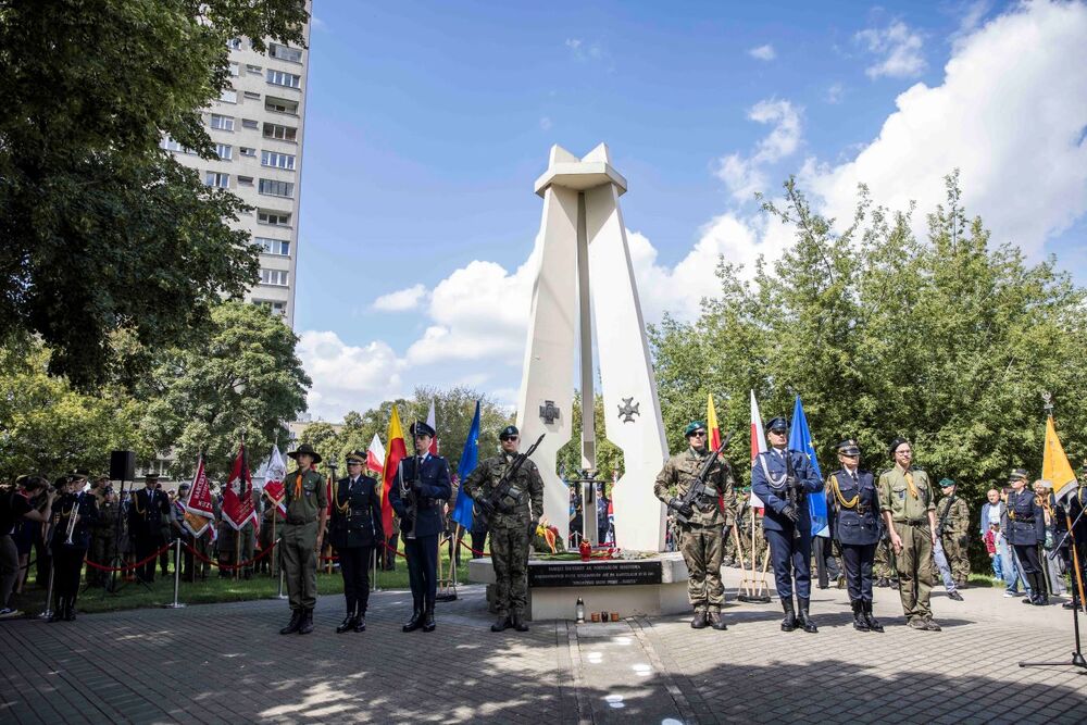 Instytut Pamięci Narodowej czci pamięć bohaterów Powstania Warszawskiego – Warszawa, 1 sierpnia 2025. Fot. Katarzyna Adamów (IPN)
