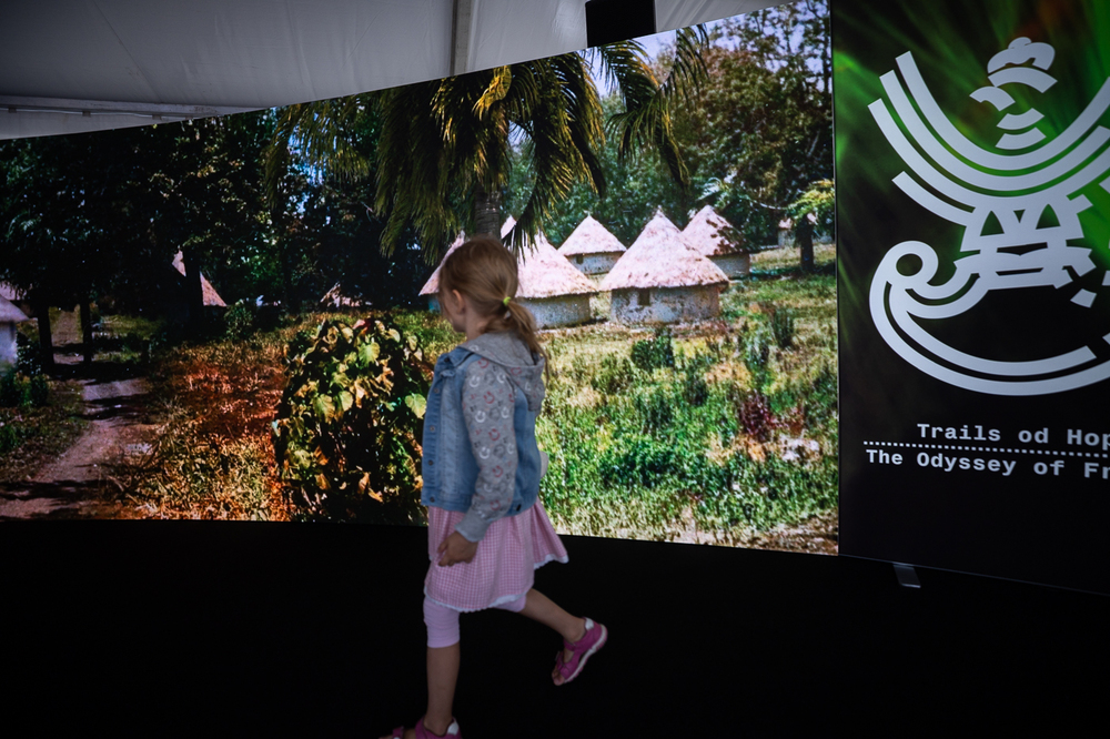 „Szlaki Nadziei. Odyseja Wolności” – prezentacja multimedialnej wystawy IPN. Na zdj. Jan Józef Kasprzyk, doradca prezesa IPN – Warszawa, 5 sierpnia 2025. Fot. Sławek Kasper (IPN)