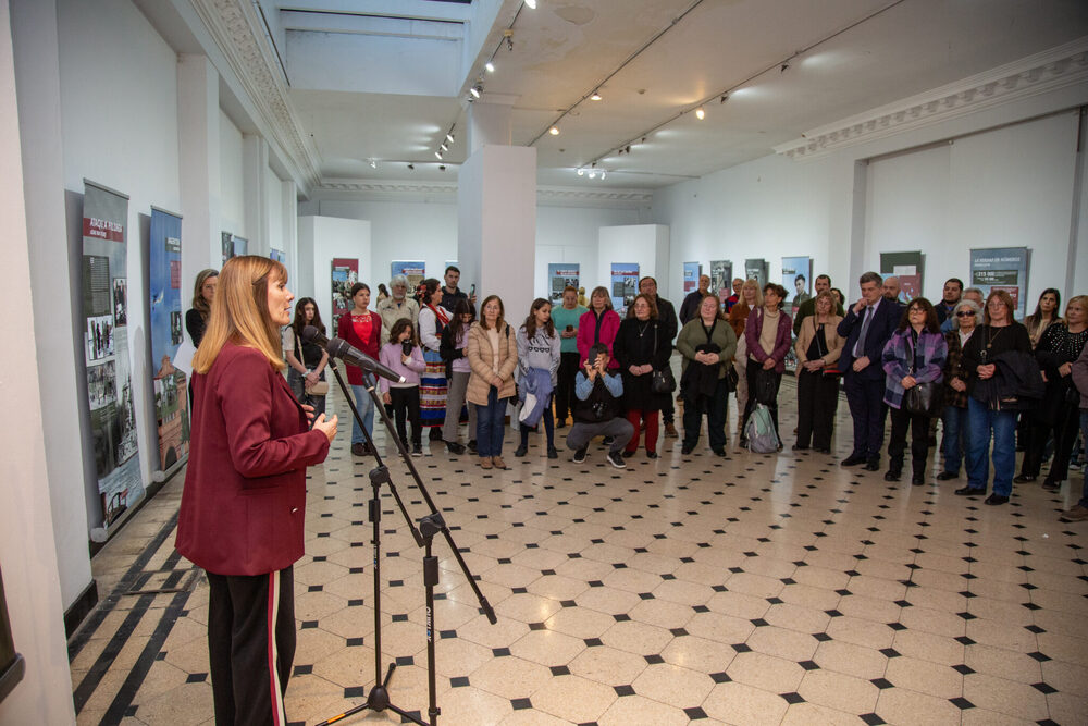 Wystawa „Szlaki Nadziei. Odyseja Wolności” w Rosario – 21 sierpnia 2025. Fot. Konsulat Honorowy RP w Rosario