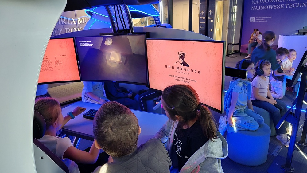 Wakacyjne warsztaty historyczne Biura Przystanków Historia IPN w Gdańsku i Warszawie. Fot. BPH IPN