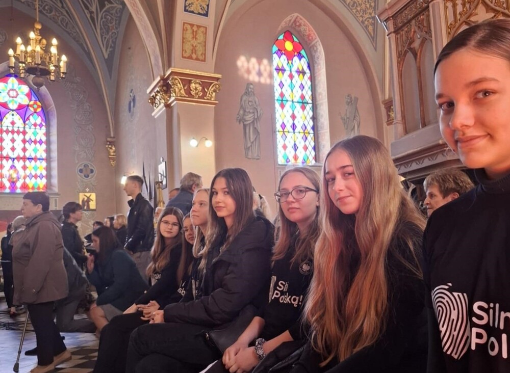 Publiczna Szkoła Podstawowa im. ppor. Karola Niedzielskiego „Dobosza” w Niekłaniu Wielkim, fot. IPN