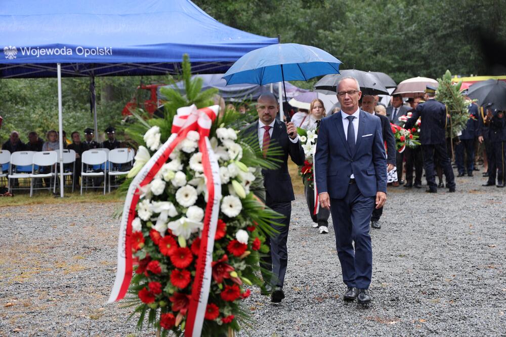 Uroczystości upamiętniające żołnierzy NSZ kpt. Henryka Flamego ps. Bartek. Fot Maciej Parysek (IPN)