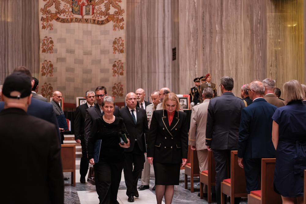 W Pradze upamiętniono funkcjonariuszy czechosłowackiej Straży Obrony Państwa, odnalezionych przez IPN, Fot. Czeskie Ministerstwo Obrony