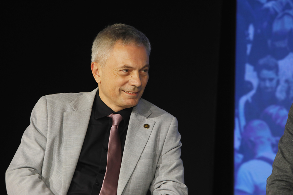 Spotkanie otwarte „Polacy na ziemiach okupowanych przez III Rzeszę” z cyklu „Oblicza historii”. Na zdj. dyrektor BEN IPN dr Adam Pleskaczyński – Warszawa, 15 września 2025. Fot. Piotr Życieński (IPN)