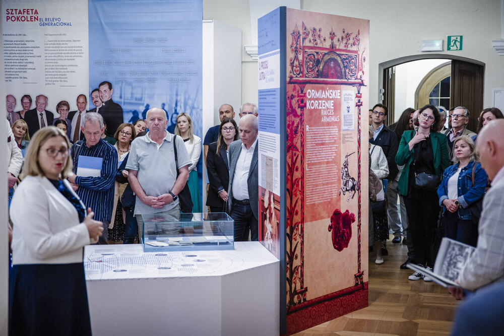 „Droga i dziedzictwo. Dzieje rodziny Moszoro / Camino y Legado. Historia de la Familia Moszoro” – wystawa Archiwum IPN w Zakładzie Narodowym im. Ossolińskich we Wrocławiu – 16 września 2025. Fot. A.Ligęcka (IPN Wrocław)