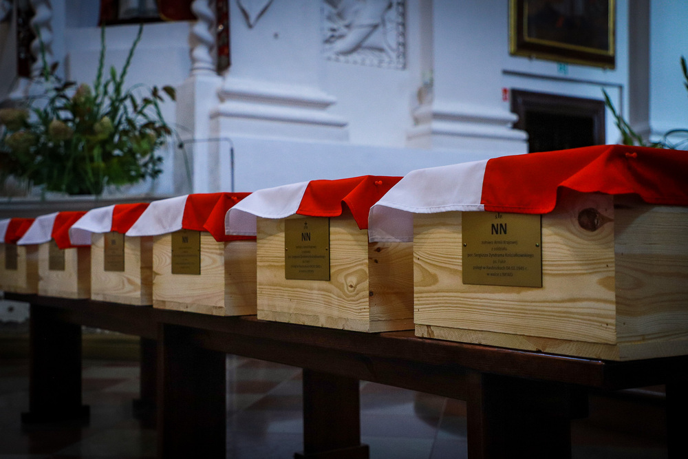 Uroczystości pogrzebowe Edwarda Borkowskiego oraz pięciu żołnierzy Armii Krajowej z oddziału Sergiusza Zyndrama-Kościałkowskiego ps. „Fakir”– Wilno, 23 września 2025. Fot. Paula Prudziłowicz (IPN)