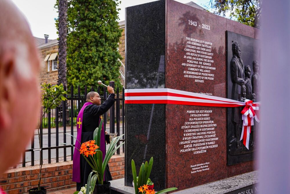 Uroczystość odsłonięcia pomnika polskich uchodźców w Oudtshoorn (RPA) – 24 września 2025. Fot. Mateusz Niegowski (IPN)