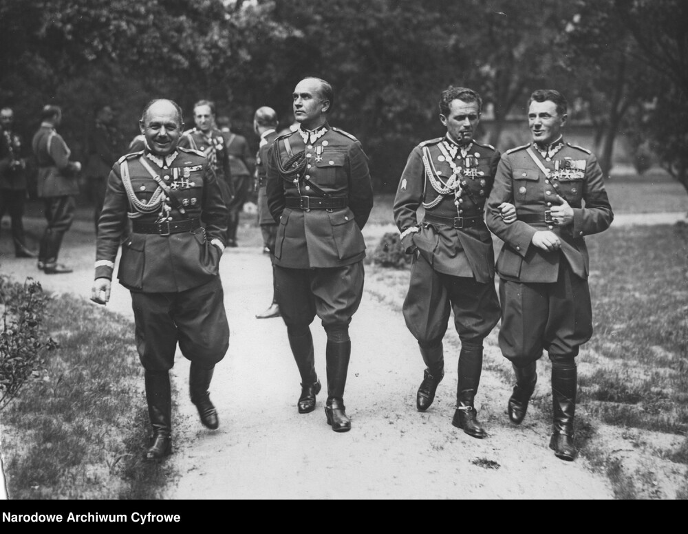 Na zdj. od lewej: gen. Edmund Knoll-Kownacki, gen. Tadeusz Kasprzycki, gen. Michał Karaszewicz-Tokarzewski, płk. Józef Kustroń. Fot. NAC